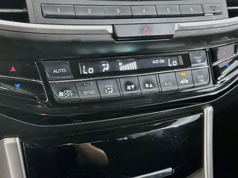 Used 2017 Honda Accord LX image 22