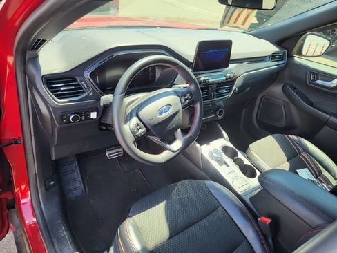 Used 2023 Ford Escape ST-Line w/ Equipment Group 301A FWD image 7