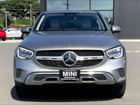 Used 2023 Mercedes-Benz GLC 300 4MATIC Coupe image 3