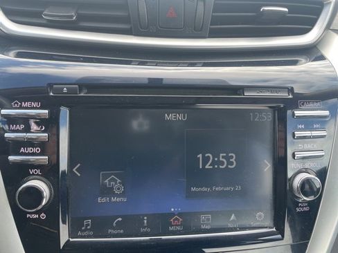 Used 2017 Nissan Murano SV image 23