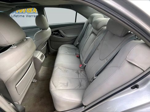 Used 2011 Toyota Camry LE w/ LE Extra-Value Pkg FWD image 24