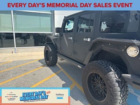 Used 2017 Jeep Wrangler Unlimited Sport w/ Quick Order Package 24S AWD/4WD image 5