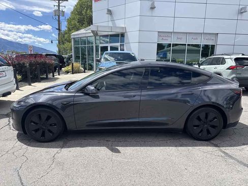 Used 2025 Tesla Model 3 Long Range AWD/4WD image 8