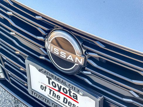 Used 2024 Nissan Altima 2.5 SV image 10