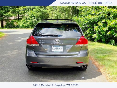 Used 2012 Toyota Venza XLE AWD/4WD image 4