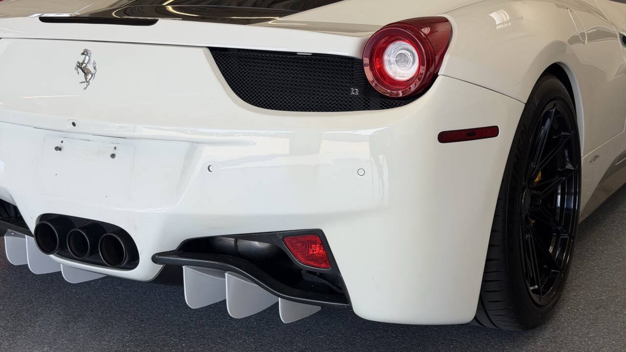 Used 2012 Ferrari 458 Italia Coupe RWD image 48