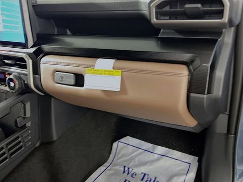 New 2026 Toyota 4Runner Limited image 32