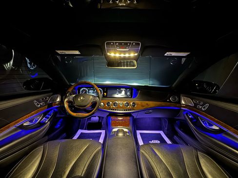 Used 2014 Mercedes-Benz S 550 Sedan image 26