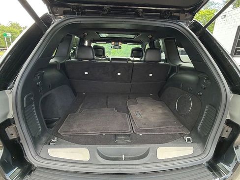 Used 2015 Jeep Grand Cherokee Limited w/ Luxury Group II RWD image 53