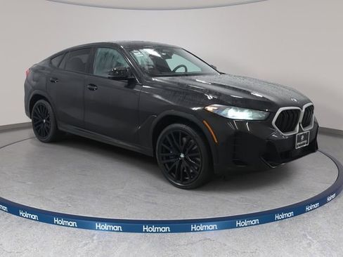 Certified 2025 BMW X6 M60i w/ Executive Package image 3