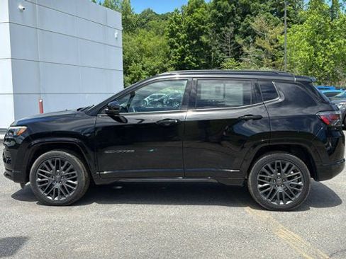 Certified 2022 Jeep Compass High Altitude AWD/4WD image 4