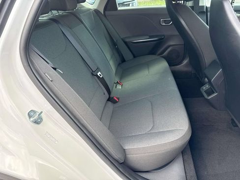 Certified 2025 Kia K4 FWD image 10