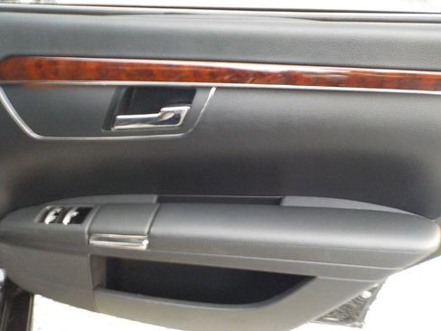 Used 2009 Mercedes-Benz S 63 AMG w/ Premium 2 Pkg image 22