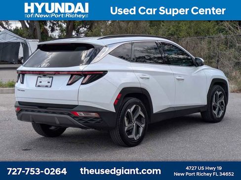 Certified 2022 Hyundai Tucson Limited FWD image 5