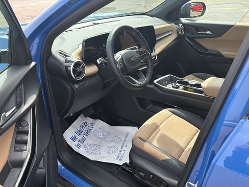 Used 2025 Chevrolet Equinox ACTIV w/ Safety and Technology Package image 8