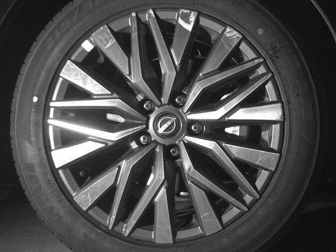 Used 2025 Nissan Altima 2.5 SV image 13