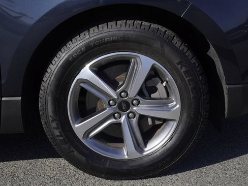 Used 2023 Ford Edge SEL w/ Convenience Package AWD/4WD image 10