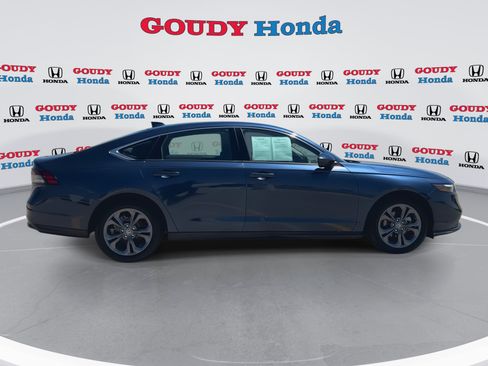 Certified 2023 Honda Accord EX image 9
