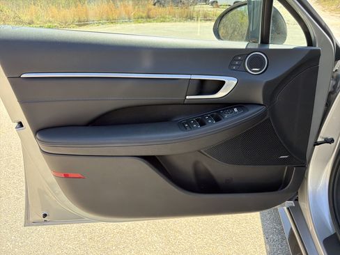 Used 2020 Hyundai Sonata Limited image 10