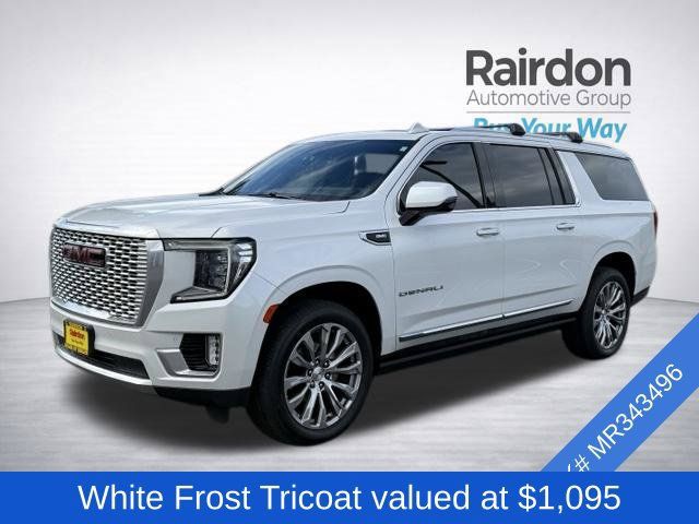 Used 2021 GMC Yukon XL Denali w/ Denali Ultimate Package AWD/4WD image 3