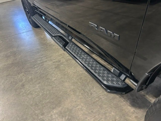 Used 2025 RAM 2500 Big Horn AWD/4WD image 11