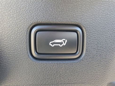 New 2026 Kia Sportage EX image 28