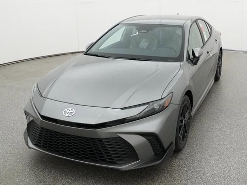 New 2026 Toyota Camry SE FWD image 16