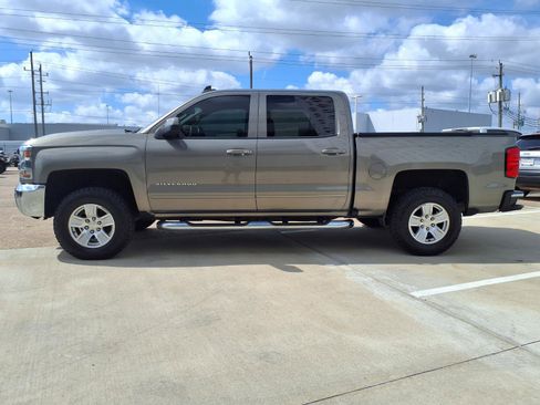 Used 2017 Chevrolet Silverado 1500 LT w/ All Star Edition RWD image 24