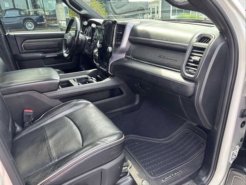 Used 2020 RAM 2500 Limited AWD/4WD image 26
