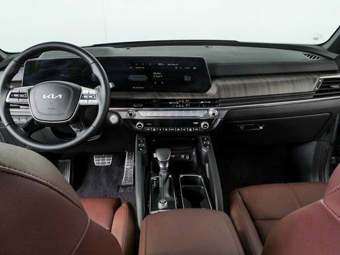 Used 2025 Kia Telluride SX FWD image 19