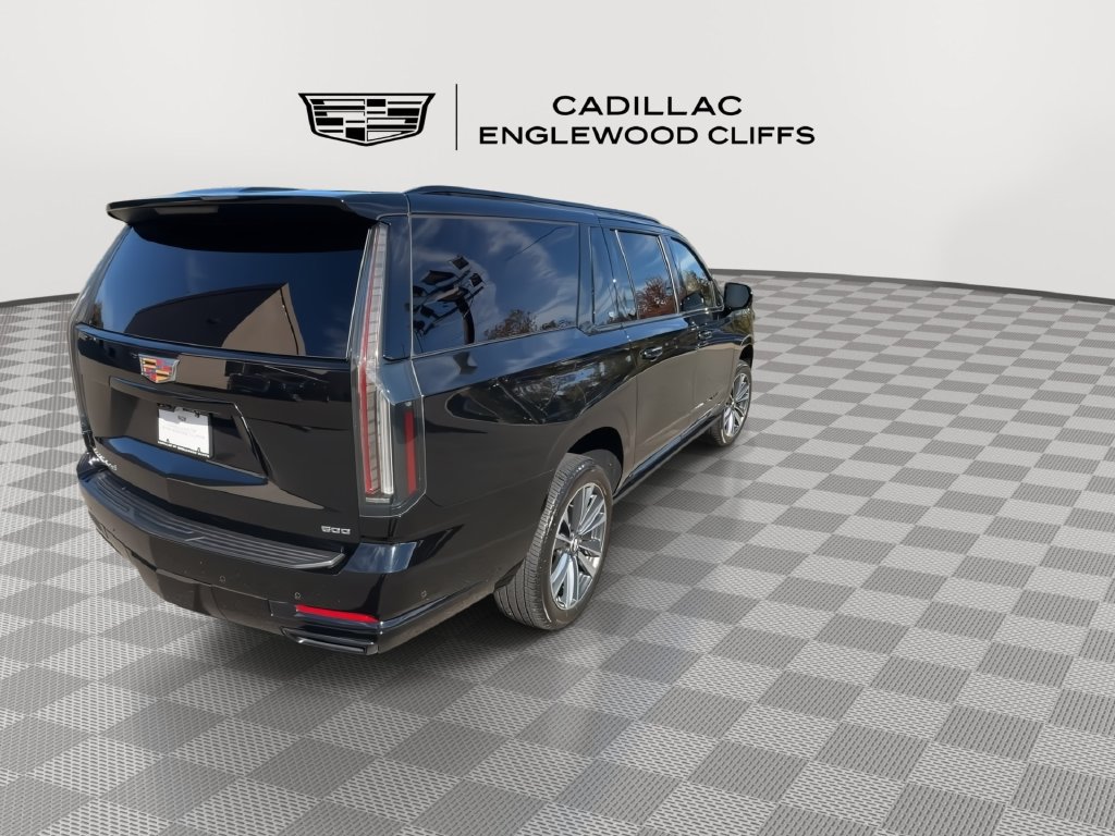 Certified 2026 Cadillac Escalade ESV Sport w/ Touring Package AWD/4WD image 9