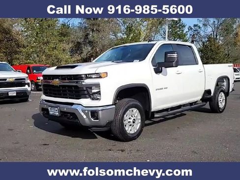 New 2026 Chevrolet Silverado 2500 LT image 4