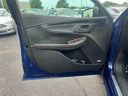Used 2014 Chevrolet Impala LTZ image 18