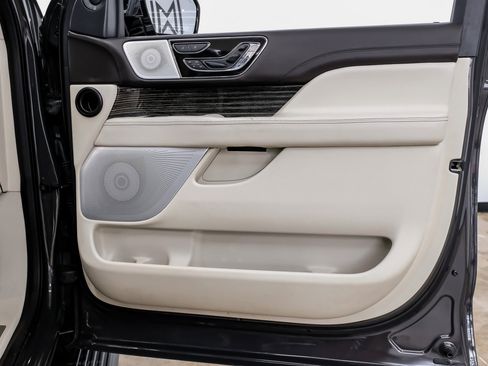 Used 2022 Lincoln Navigator Black Label image 50