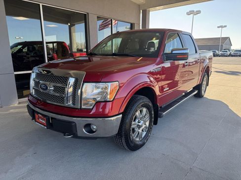 Used 2012 Ford F150 Lariat w/ Lariat Chrome Pkg image 2