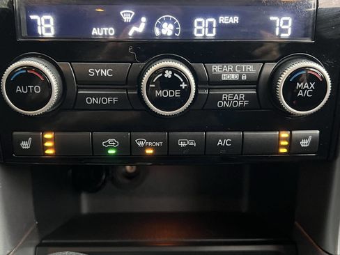 Used 2020 Subaru Ascent Premium image 29