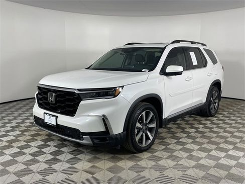 Certified 2024 Honda Pilot Elite image 1