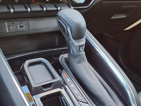 New 2026 GMC Canyon Elevation w/ Convenience Package image 13