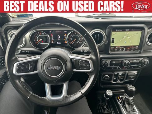 Used 2021 Jeep Gladiator Overland AWD/4WD image 17