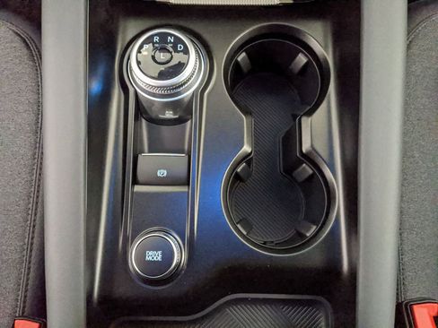 New 2025 Ford Explorer Active image 15