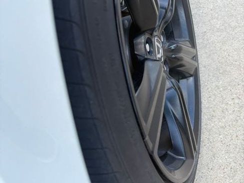 Used 2024 Honda Accord Sport image 9