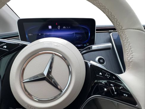 Used 2023 Mercedes-Benz EQS 450+ 4MATIC Sedan image 39