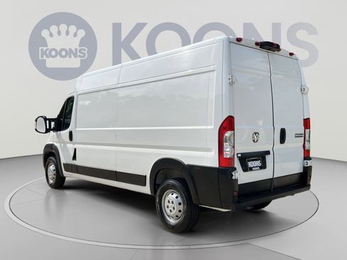 Used 2023 RAM ProMaster 2500 FWD image 4