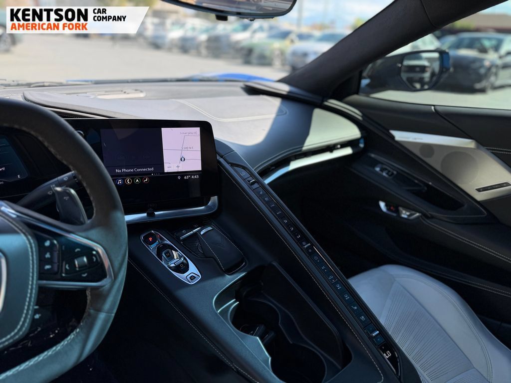 Used 2020 Chevrolet Corvette Stingray Premium Cpe w/ 3LT Preferred Equipment Group RWD image 22