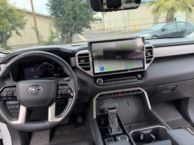 Used 2024 Toyota Tundra Limited AWD/4WD image 26