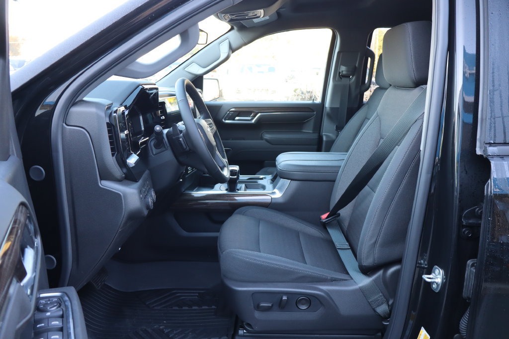 New 2026 Chevrolet Silverado 1500 RST AWD/4WD image 5
