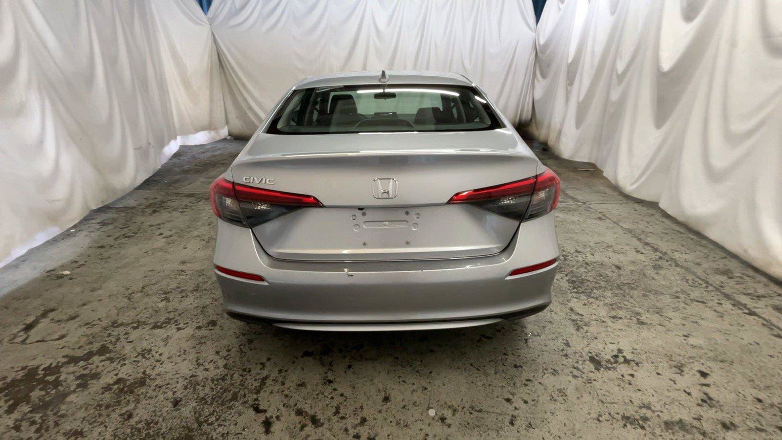 Used 2024 Honda Civic LX image 9