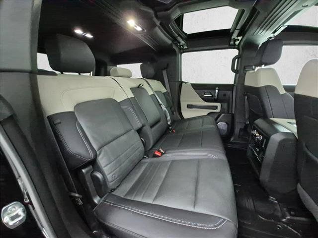 Used 2026 GMC Hummer EV SUV AWD/4WD image 23