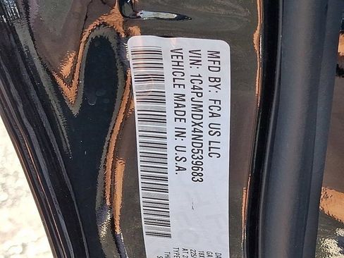 Used 2022 Jeep Cherokee Limited image 31