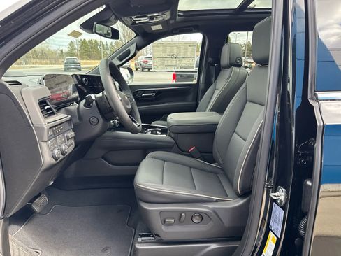New 2026 Chevrolet Tahoe Premier w/ Sun And Tow Package AWD/4WD image 23